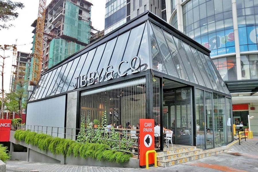20 mẫu quán cafe 2 mặt tiền đẹp hút mắt mọi góc phố