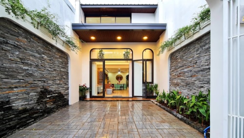 Nên cải tạo toàn bộ hay chỉ từng khu vực?